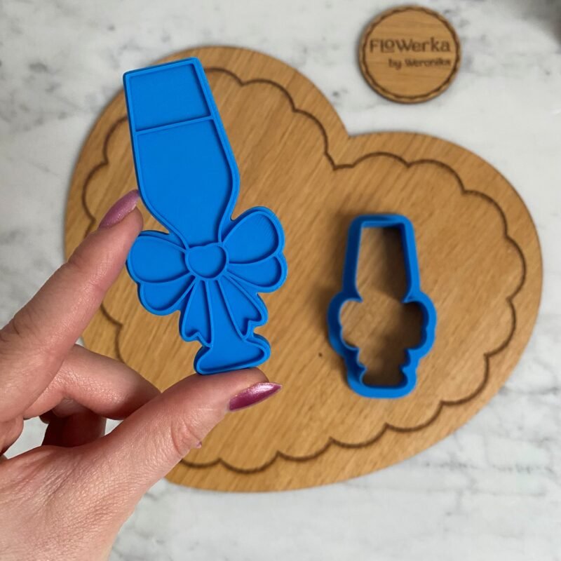 Foremka + stempel Kieliszek z kokardą serce