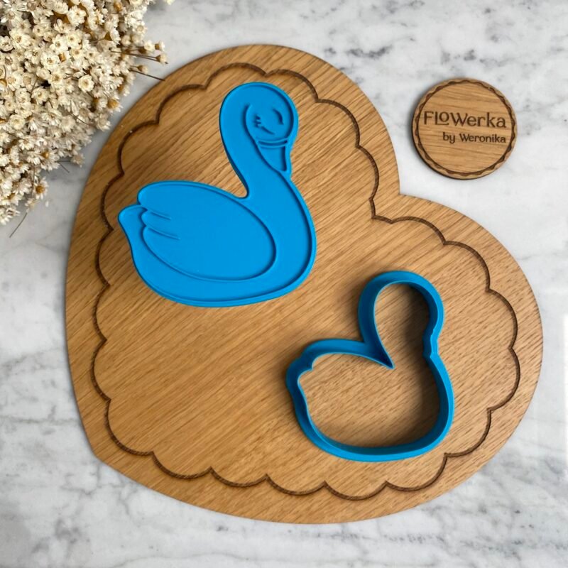 labedz-foremka-stempel-flowerka-cookie-cutter-and-stamp-swan.jpg Foremka + stempel Łabędź