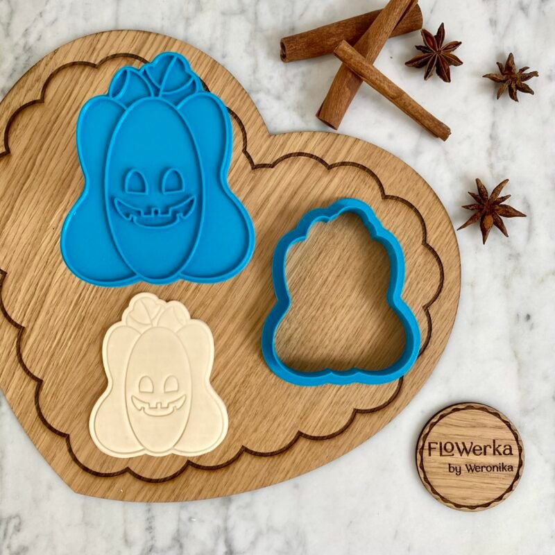 pumpkin-flowerka-by-weronika-cutter-foremka-halloween-dynia-2-2-scaled-1.jpg Foremka + stempel Dynia