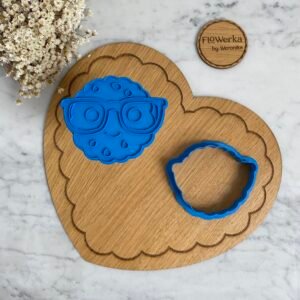 szkolne-ciasteczko-foremka-stempel-flowerka-smart-cookie-cutter-stamp.jpg Foremka + stempel Szkolne ciasteczko
