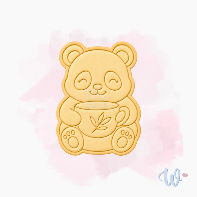 panda-z-kawą-foremka-wykrawaczka-stempel-do-ciastek-flowerka3d Foremka + stempel Panda z kawą